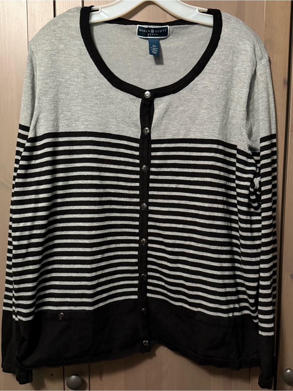 Karen Scott Women Black and Gray Striped Button-Front Cardigan